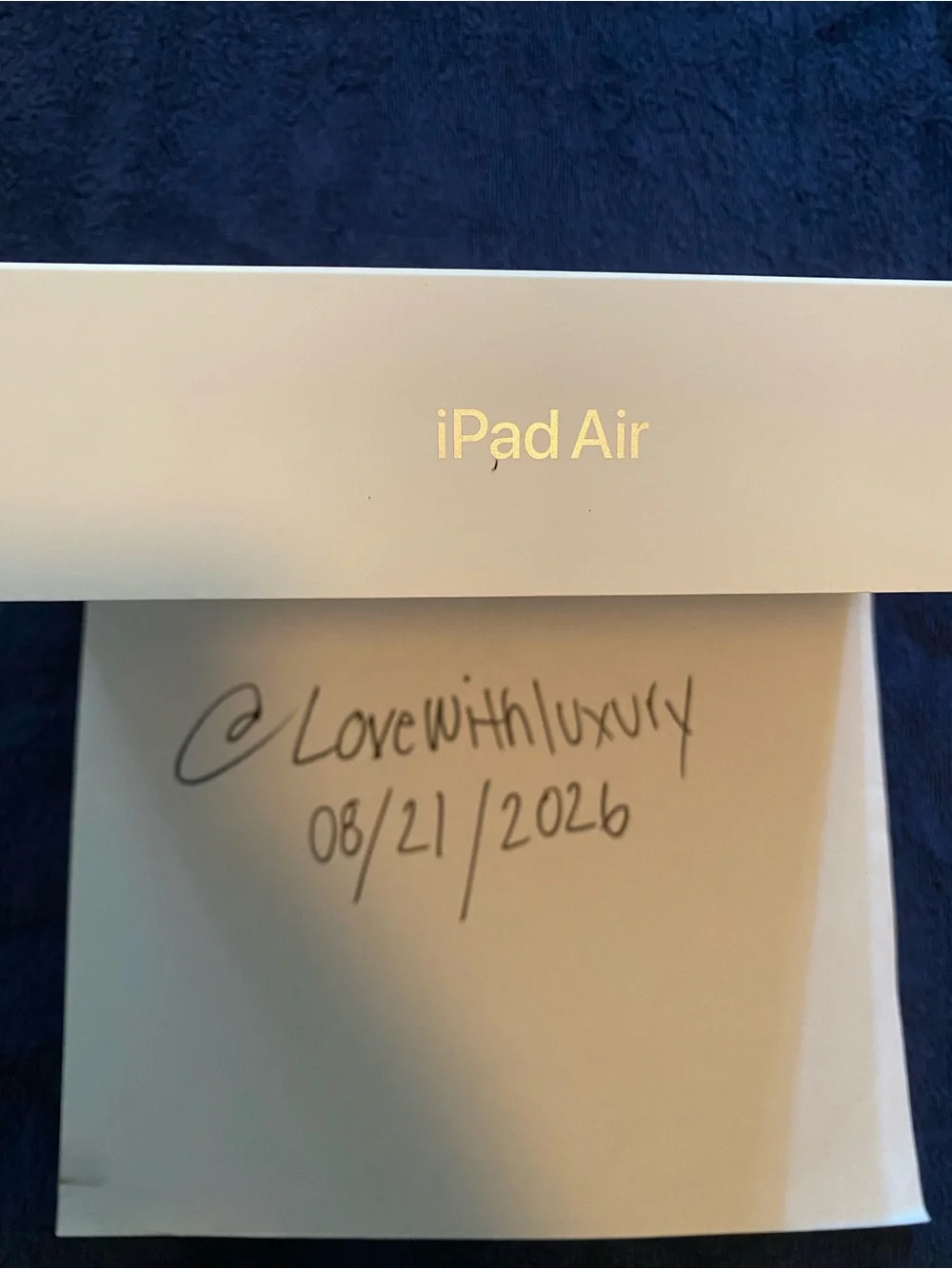 iPad Air 13 inch M4 Wi-Fi + Cellular
